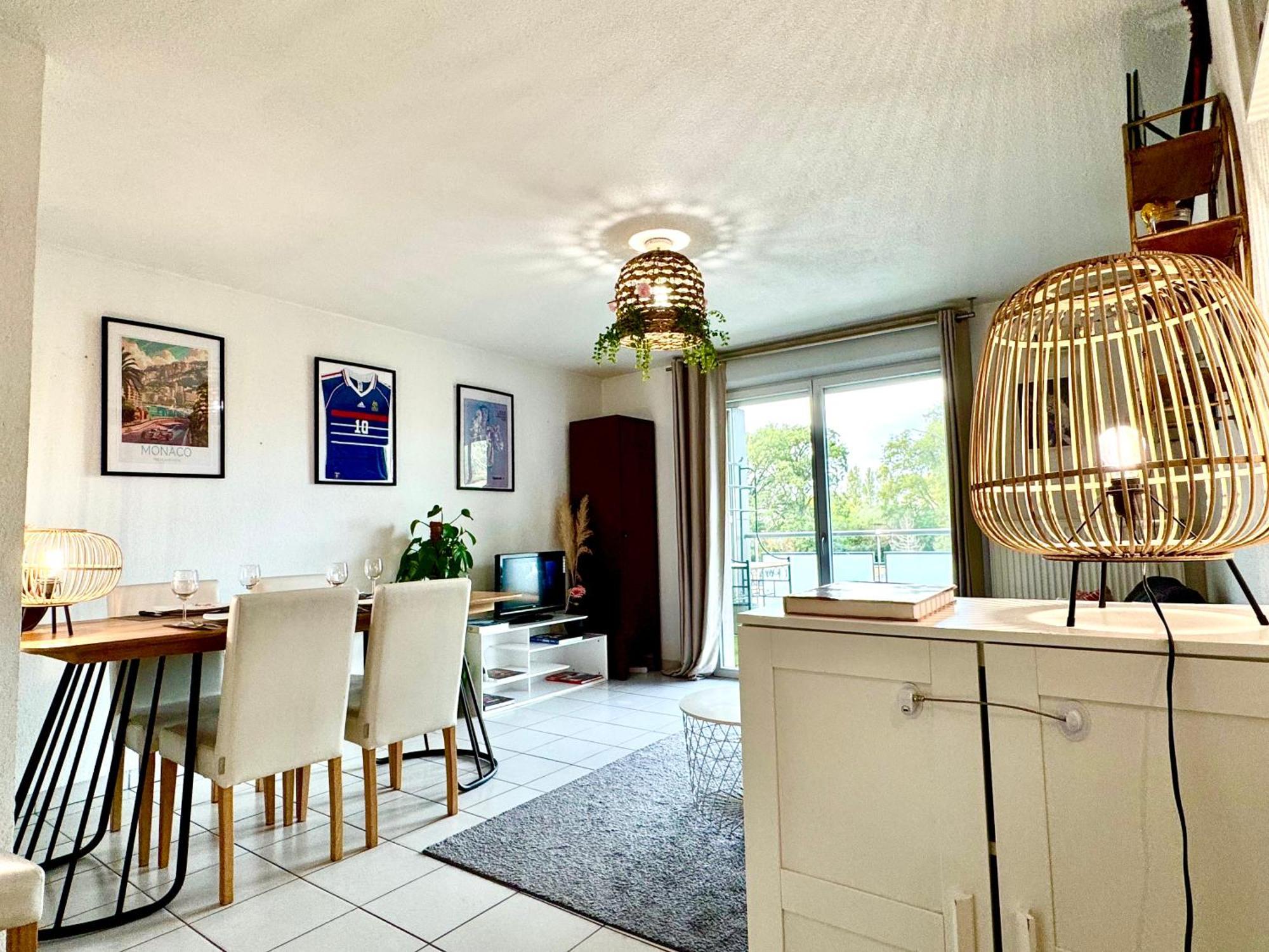 Bel Appartement T3 De 60M2 Avec Parking, Terrasse, Proche Du Metro Et Du Periph Toulouse Buitenkant foto
