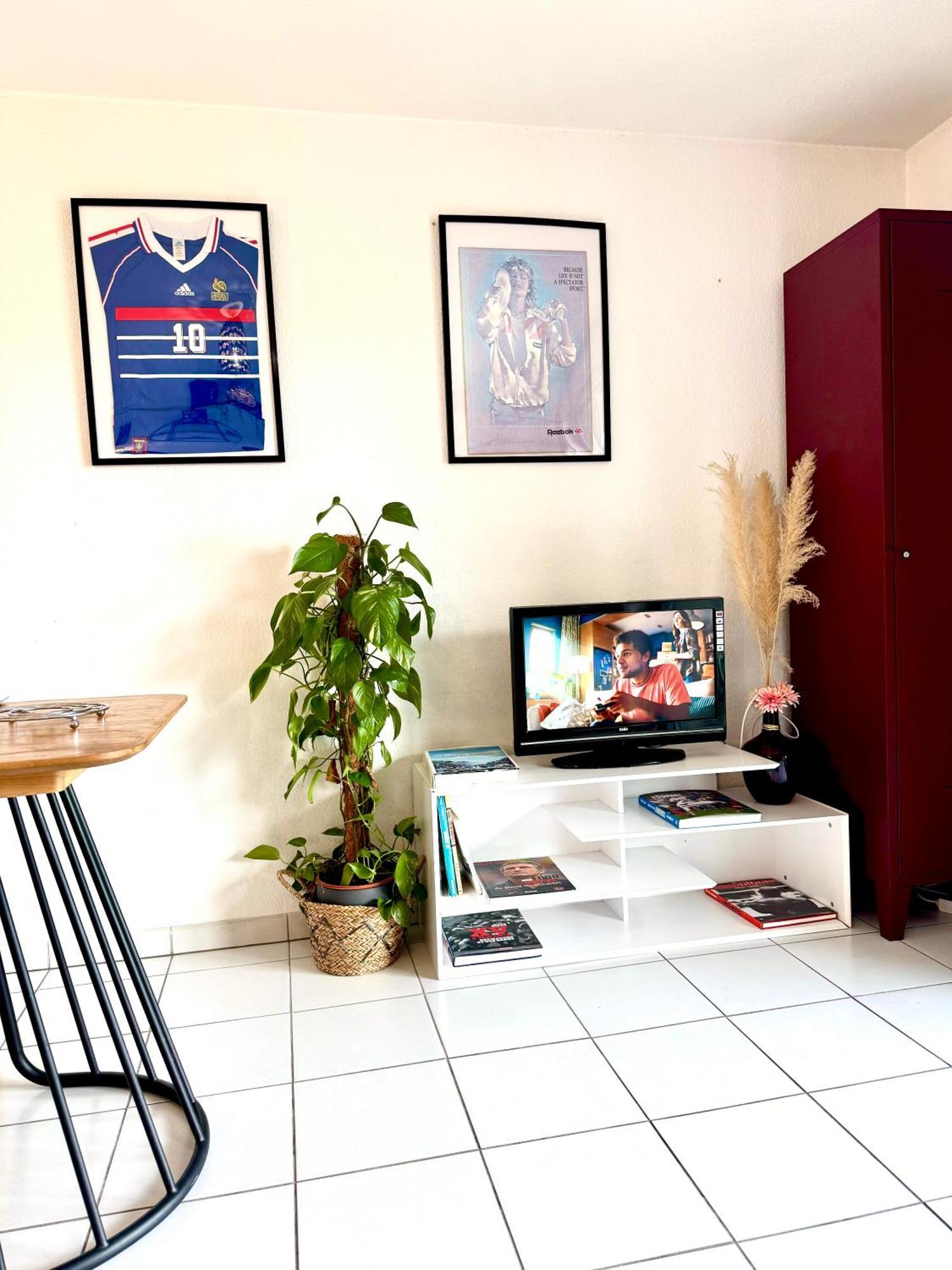 Bel Appartement T3 De 60M2 Avec Parking, Terrasse, Proche Du Metro Et Du Periph Toulouse Buitenkant foto