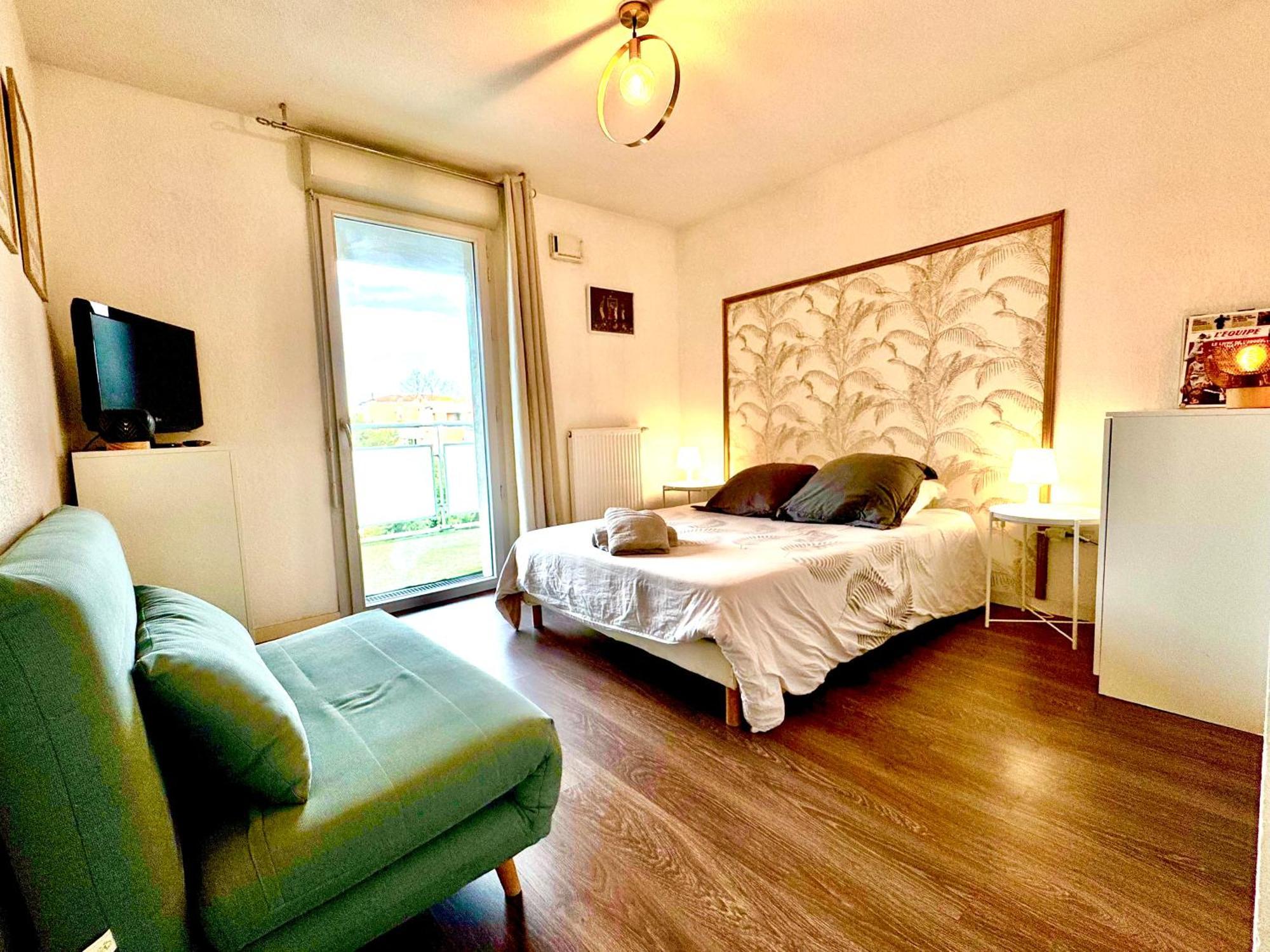Bel Appartement T3 De 60M2 Avec Parking, Terrasse, Proche Du Metro Et Du Periph Toulouse Buitenkant foto