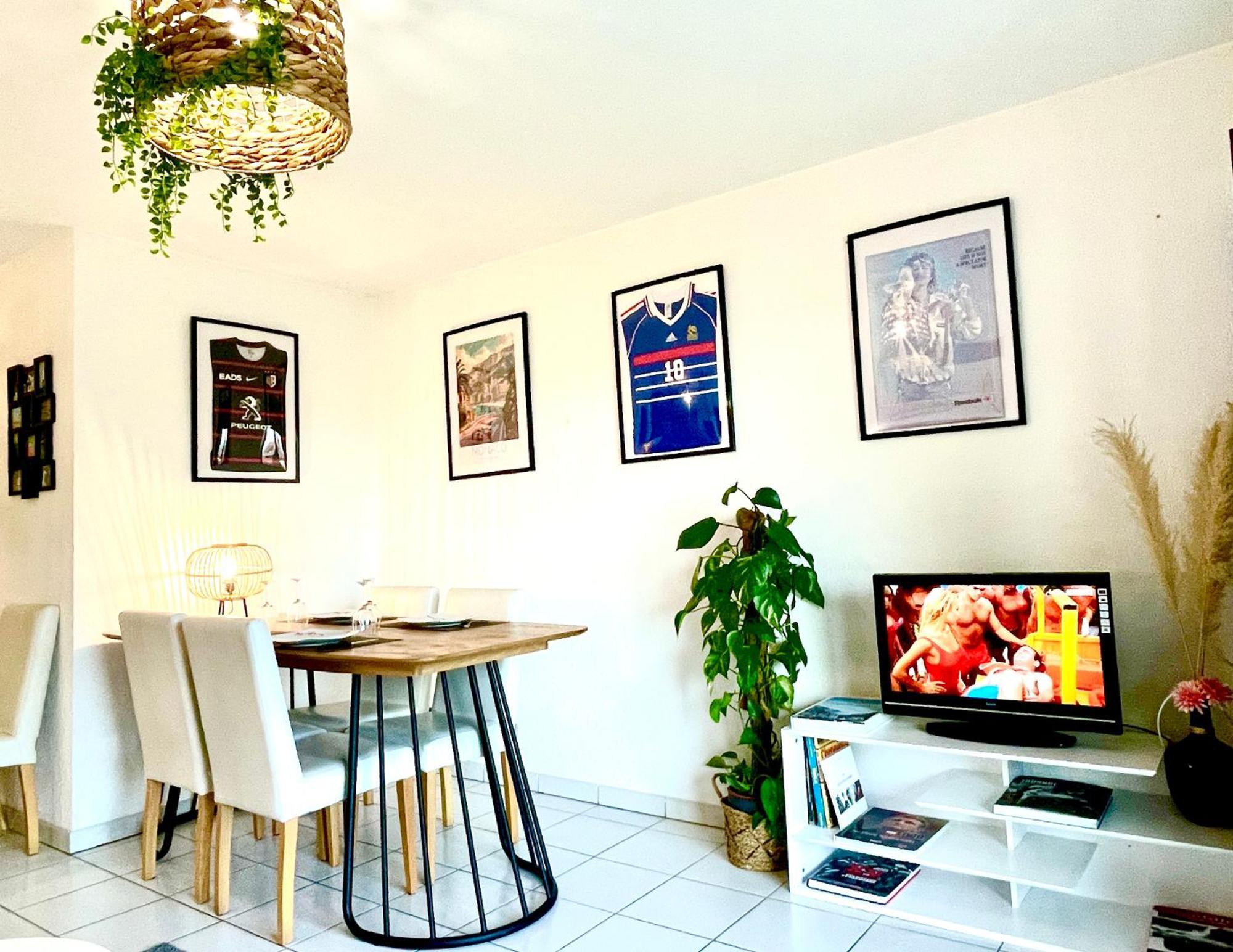Bel Appartement T3 De 60M2 Avec Parking, Terrasse, Proche Du Metro Et Du Periph Toulouse Buitenkant foto