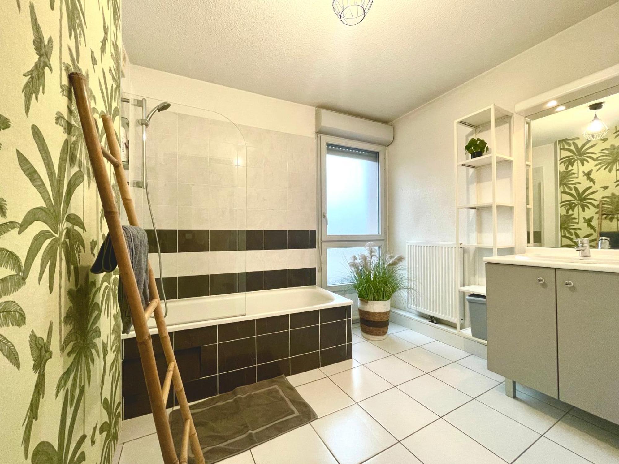 Bel Appartement T3 De 60M2 Avec Parking, Terrasse, Proche Du Metro Et Du Periph Toulouse Buitenkant foto